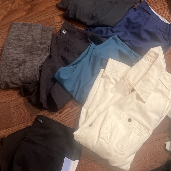 Nike Women's Black Shorts - Picture 2 of 2